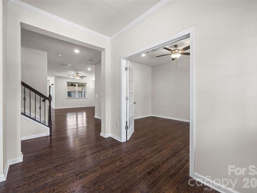 7022 Walnut Branch Lane, Charlotte, NC 28277.  MLS# CAR4399916, YatesRealty ID 37578. 
