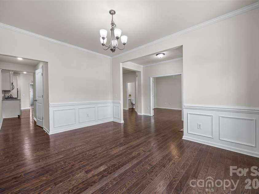7022 Walnut Branch Lane, Charlotte, NC 28277.  MLS# CAR4399916, YatesRealty ID 37578. 