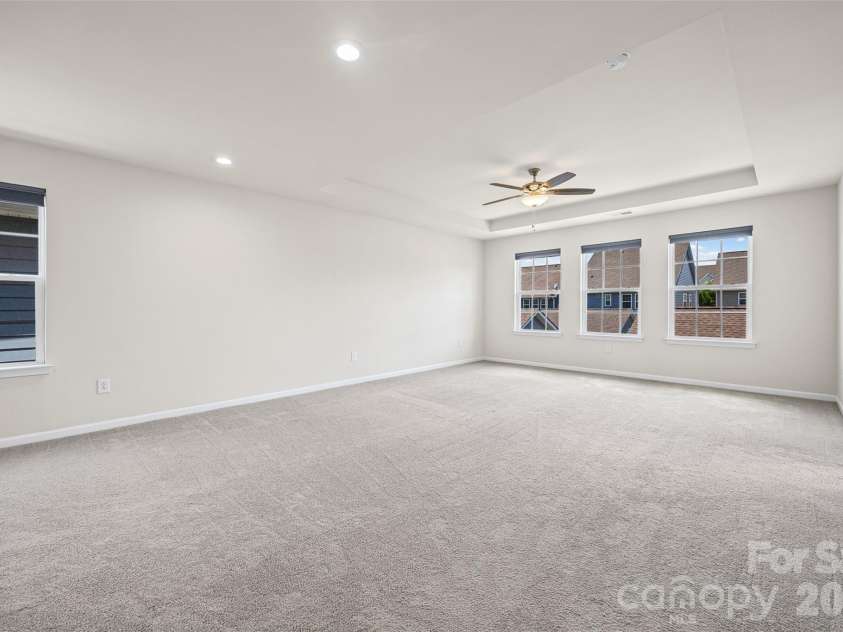 7022 Walnut Branch Lane, Charlotte, NC 28277.  MLS# CAR4399916, YatesRealty ID 37578. 