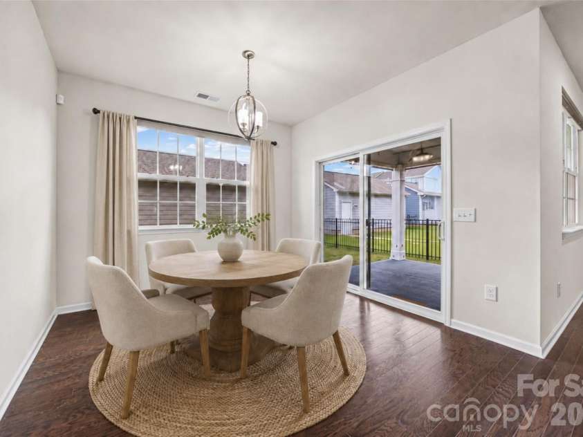 7022 Walnut Branch Lane, Charlotte, NC 28277.  MLS# CAR4399916, YatesRealty ID 37578. *Virtually staged