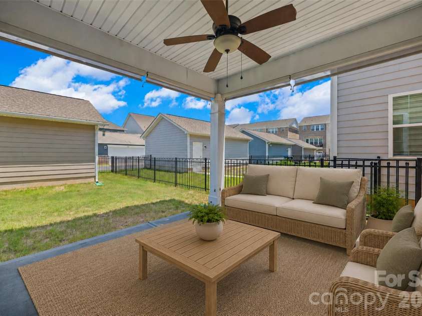 7022 Walnut Branch Lane, Charlotte, NC 28277.  MLS# CAR4399916, YatesRealty ID 37578. *Virtually staged