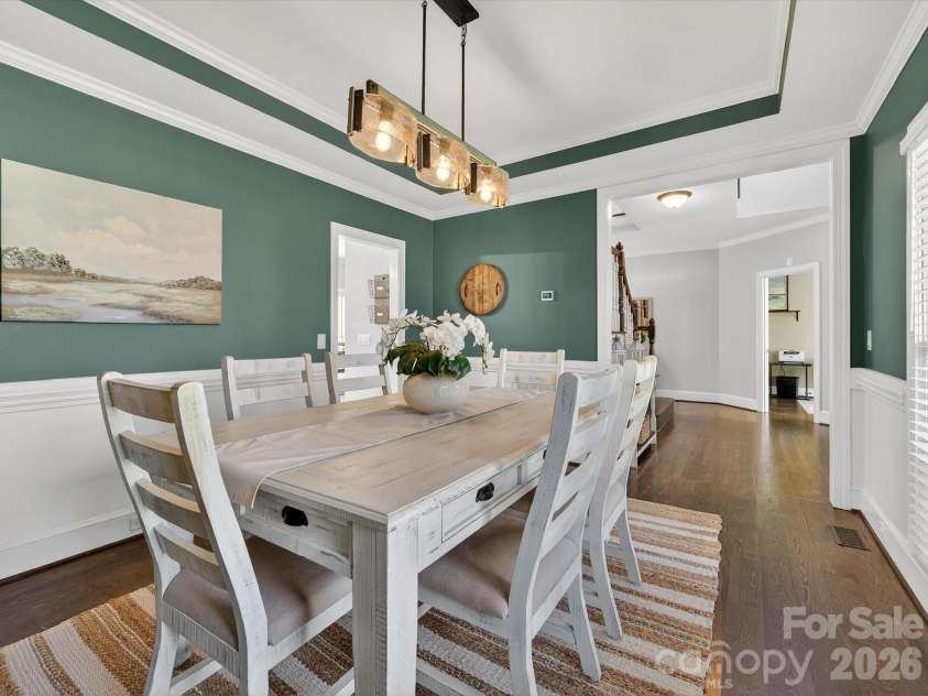 13446 Scanlan Way, Davidson, NC 28036.  MLS# CAR4335664, YatesRealty ID 3758. Dinning Room