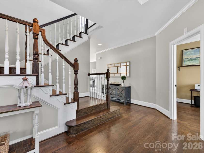 13446 Scanlan Way, Davidson, NC 28036.  MLS# CAR4335664, YatesRealty ID 3758. Foyer