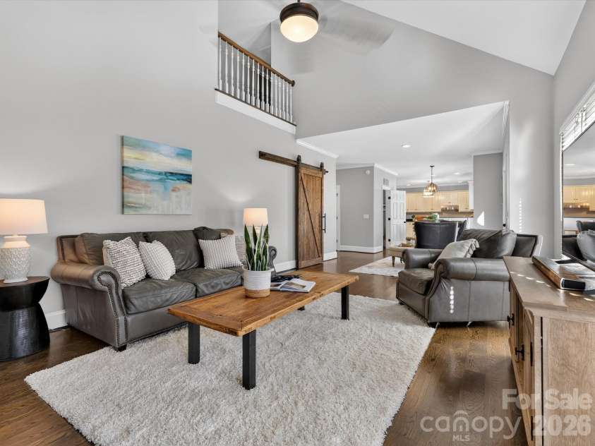 13446 Scanlan Way, Davidson, NC 28036.  MLS# CAR4335664, YatesRealty ID 3758. Great Room