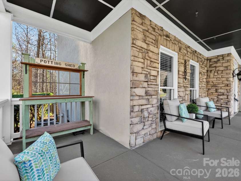 13446 Scanlan Way, Davidson, NC 28036.  MLS# CAR4335664, YatesRealty ID 3758. Sront side porch