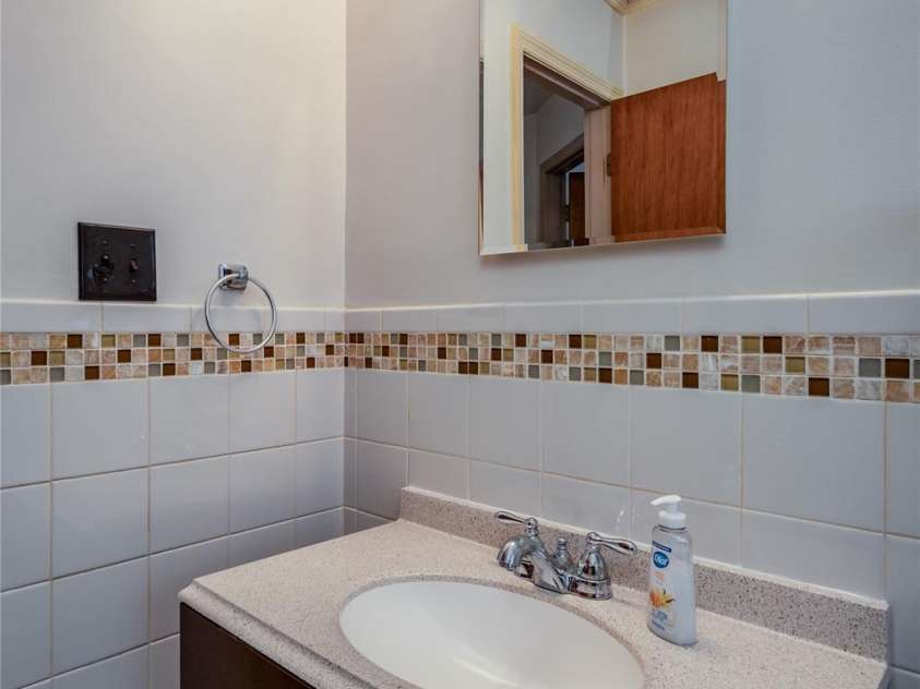 233 Raintree Road, Great Falls, SC 29055.  MLS# CAR4241291, YatesRealty ID 3758. 