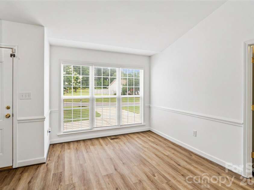 748 Chipmeadow Lane, York, SC 29745.  MLS# CAR4404346, YatesRealty ID 37580. 