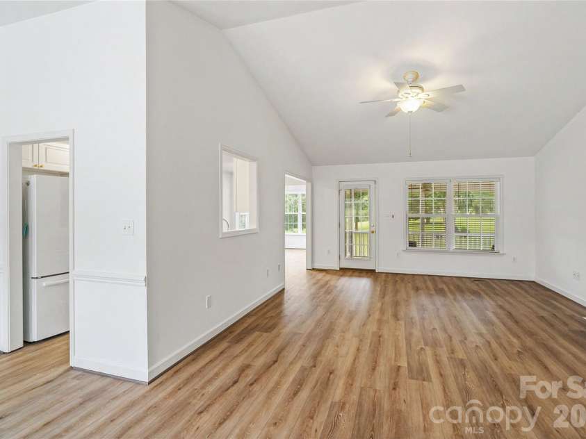 748 Chipmeadow Lane, York, SC 29745.  MLS# CAR4404346, YatesRealty ID 37580. 
