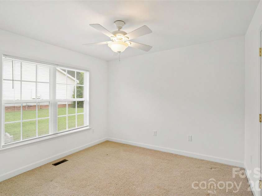 748 Chipmeadow Lane, York, SC 29745.  MLS# CAR4404346, YatesRealty ID 37580. 