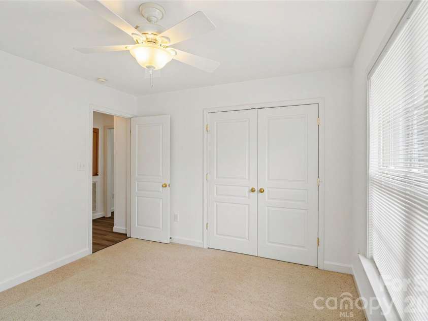 748 Chipmeadow Lane, York, SC 29745.  MLS# CAR4404346, YatesRealty ID 37580. 