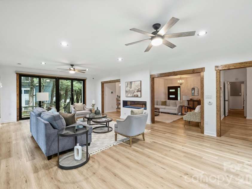 12328 Sparkling Way, Huntersville, NC 28078.  MLS# CAR4403467, YatesRealty ID 37581. 