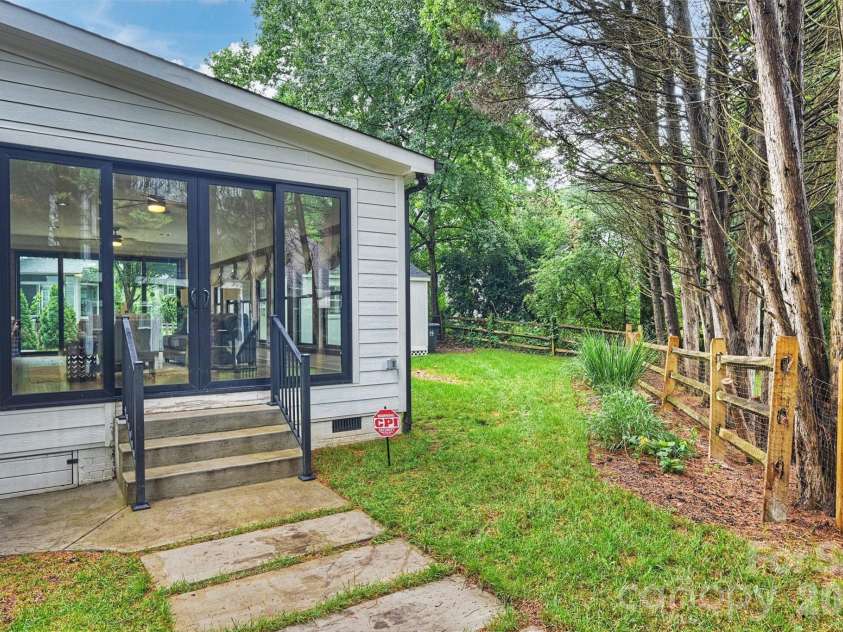 12328 Sparkling Way, Huntersville, NC 28078.  MLS# CAR4403467, YatesRealty ID 37581. 