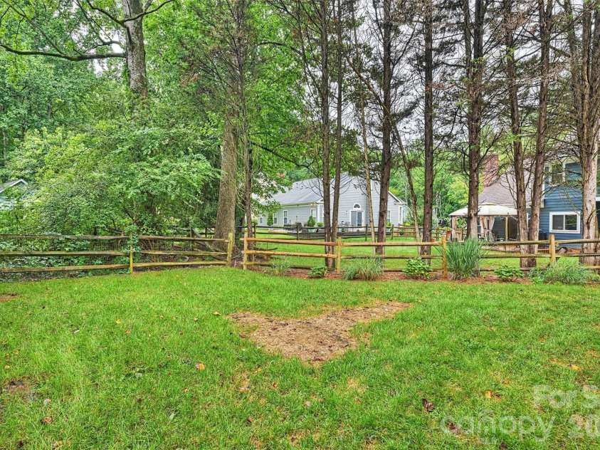 12328 Sparkling Way, Huntersville, NC 28078.  MLS# CAR4403467, YatesRealty ID 37581. 