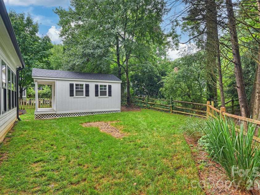 12328 Sparkling Way, Huntersville, NC 28078.  MLS# CAR4403467, YatesRealty ID 37581. 
