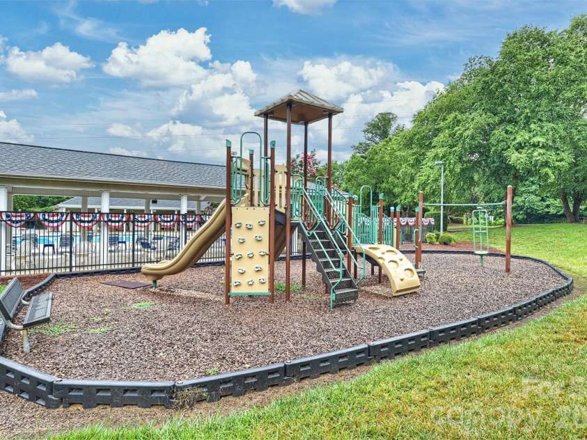 12328 Sparkling Way, Huntersville, NC 28078.  MLS# CAR4403467, YatesRealty ID 37581. 