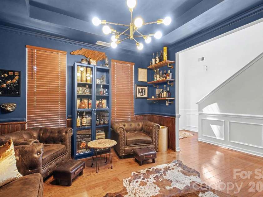 3324 Brackhill Street, Davidson, NC 28036.  MLS# CAR4404148, YatesRealty ID 37582. Gorgeous room!