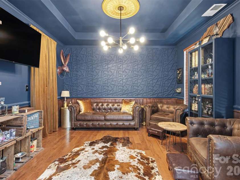 3324 Brackhill Street, Davidson, NC 28036.  MLS# CAR4404148, YatesRealty ID 37582. Stunning den, study, office??