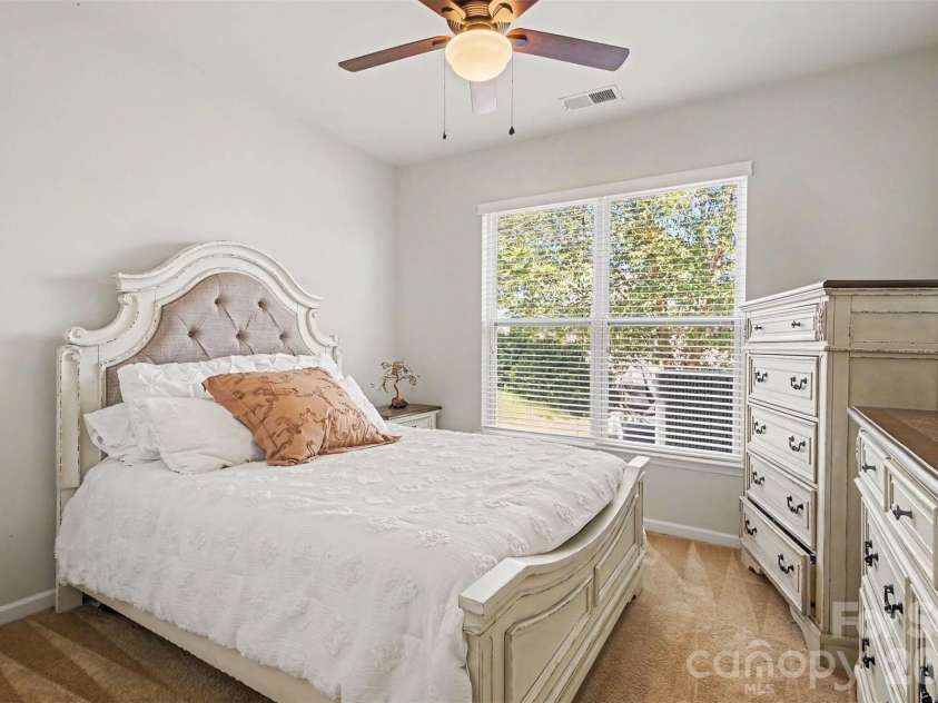 3324 Brackhill Street, Davidson, NC 28036.  MLS# CAR4428889, YatesRealty ID 37582. Fourth bedroom, main floor