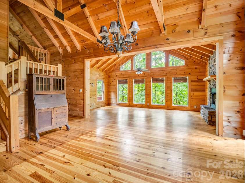 160 Sweetwater Ridge Road, Balsam Grove, NC 28708.  MLS# CAR4405149, YatesRealty ID 37583. 