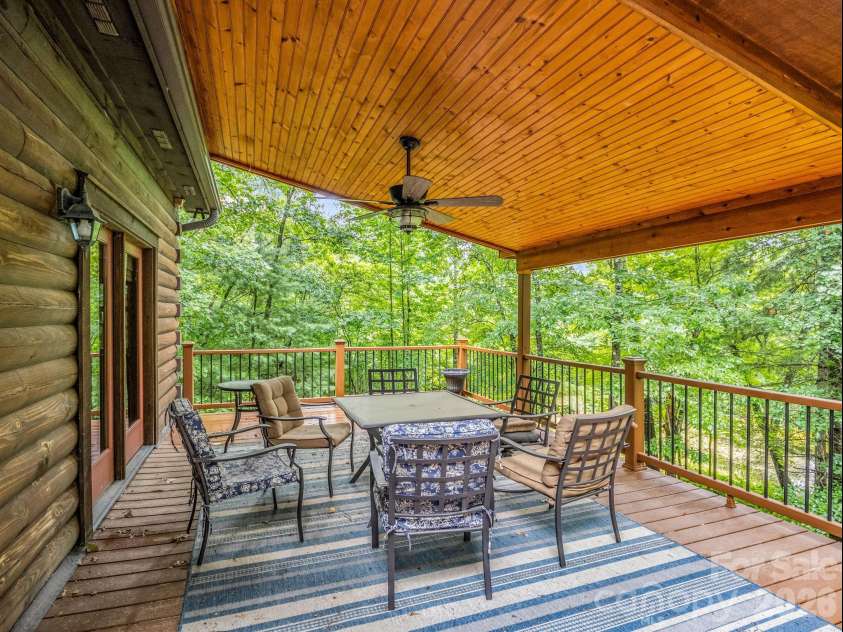 160 Sweetwater Ridge Road, Balsam Grove, NC 28708.  MLS# CAR4405149, YatesRealty ID 37583. 