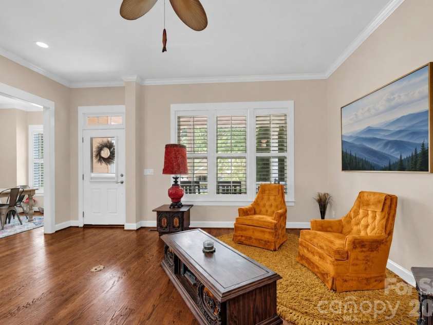 4090 Library Lane, Conover, NC 28613.  MLS# CAR4400655, YatesRealty ID 37588. 