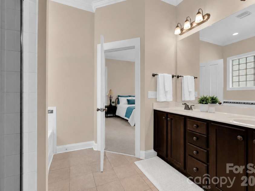4090 Library Lane, Conover, NC 28613.  MLS# CAR4400655, YatesRealty ID 37588. 