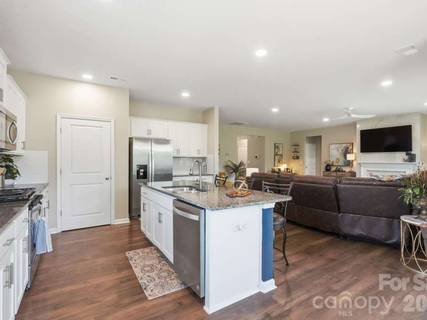 7735 Stonehouse Drive, Gastonia, NC 28056.  MLS# CAR4402484, YatesRealty ID 37589. 