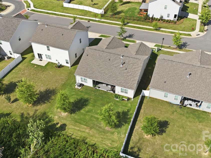7735 Stonehouse Drive, Gastonia, NC 28056.  MLS# CAR4402484, YatesRealty ID 37589. 
