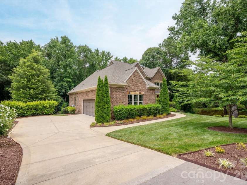 2020 Sherringham Way, Waxhaw, NC 28173.  MLS# CAR4390761, YatesRealty ID 37590. 3 car side load garage