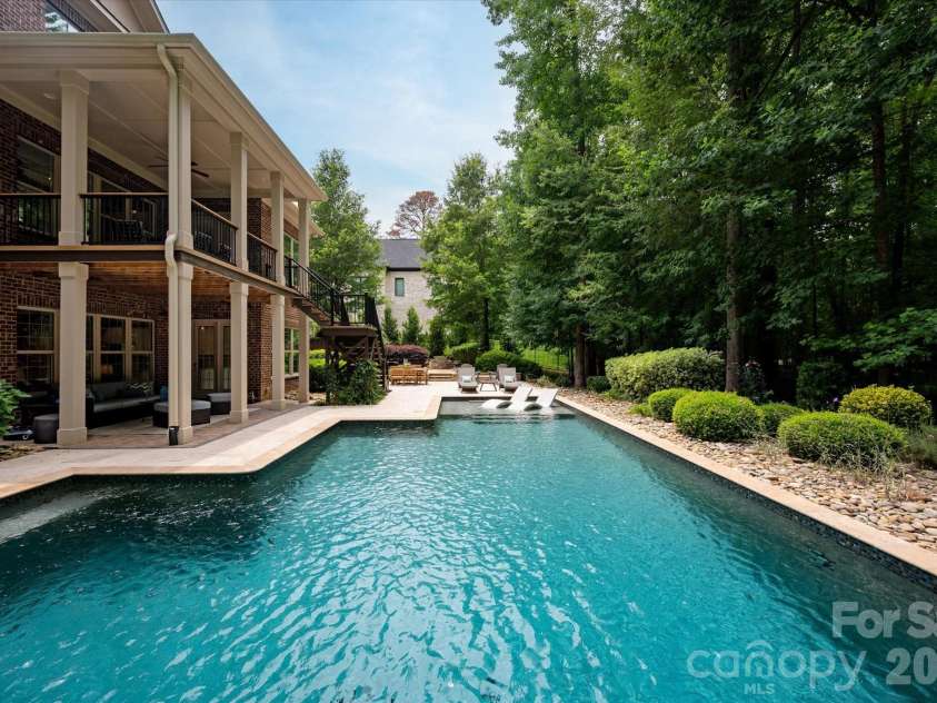 2020 Sherringham Way, Waxhaw, NC 28173.  MLS# CAR4390761, YatesRealty ID 37590. 