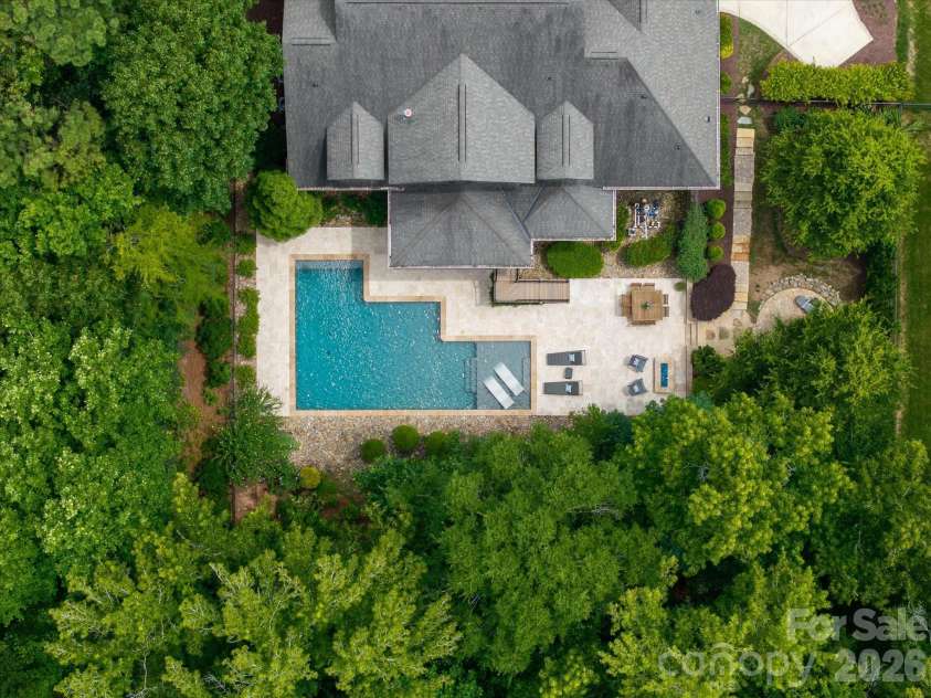 2020 Sherringham Way, Waxhaw, NC 28173.  MLS# CAR4390761, YatesRealty ID 37590. Private backyard oasis