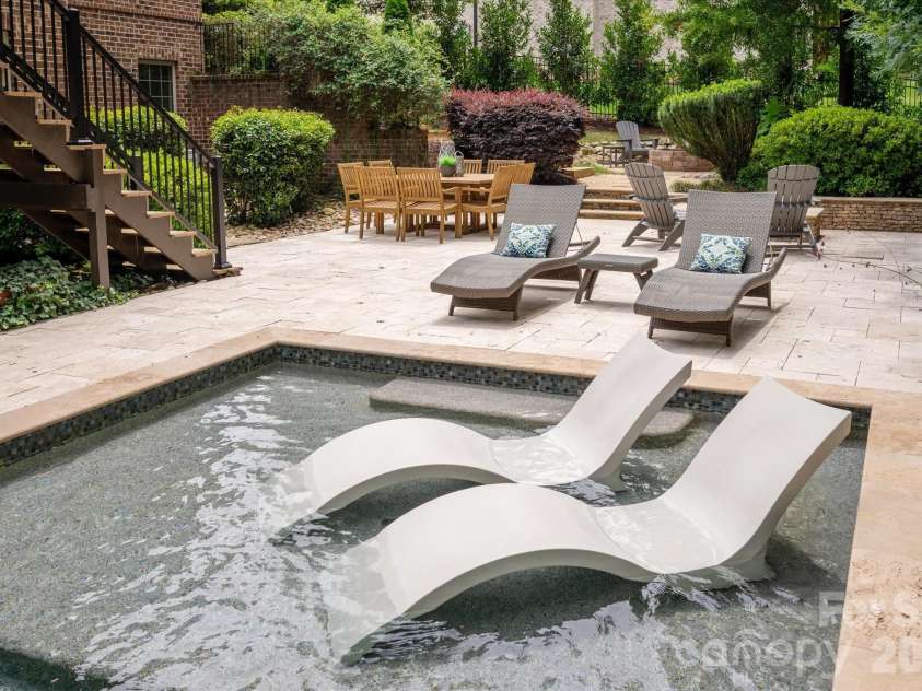 2020 Sherringham Way, Waxhaw, NC 28173.  MLS# CAR4390761, YatesRealty ID 37590. Tanning ledge