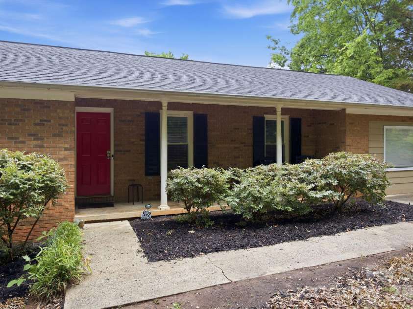 1709 Andover Street, Concord, NC 28027.  MLS# CAR4385139, YatesRealty ID 37593. 