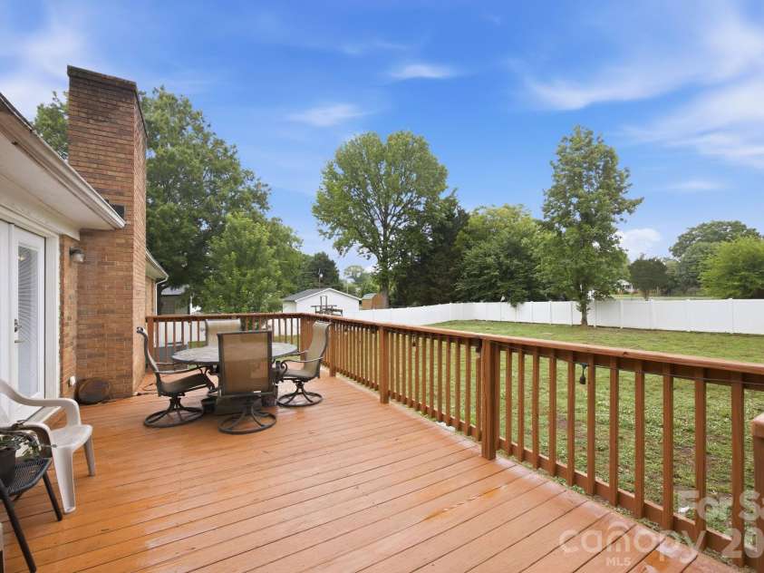 1709 Andover Street, Concord, NC 28027.  MLS# CAR4385139, YatesRealty ID 37593. 