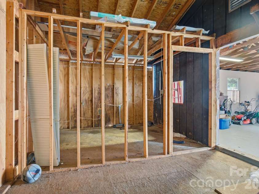 1709 Andover Street, Concord, NC 28027.  MLS# CAR4385139, YatesRealty ID 37593. 