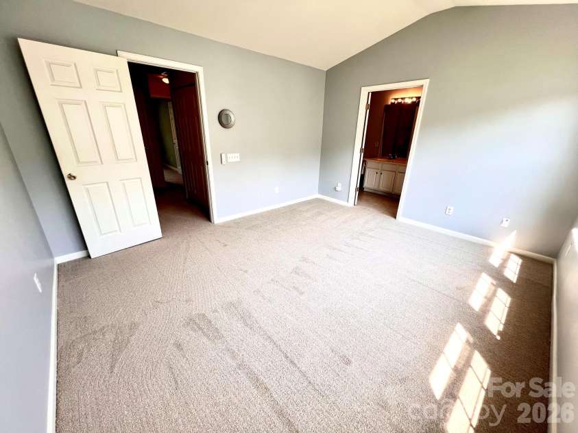 6876 Rothchild Drive, Charlotte, NC 28270.  MLS# CAR4388708, YatesRealty ID 37594. NEW CARPET - Upstairs