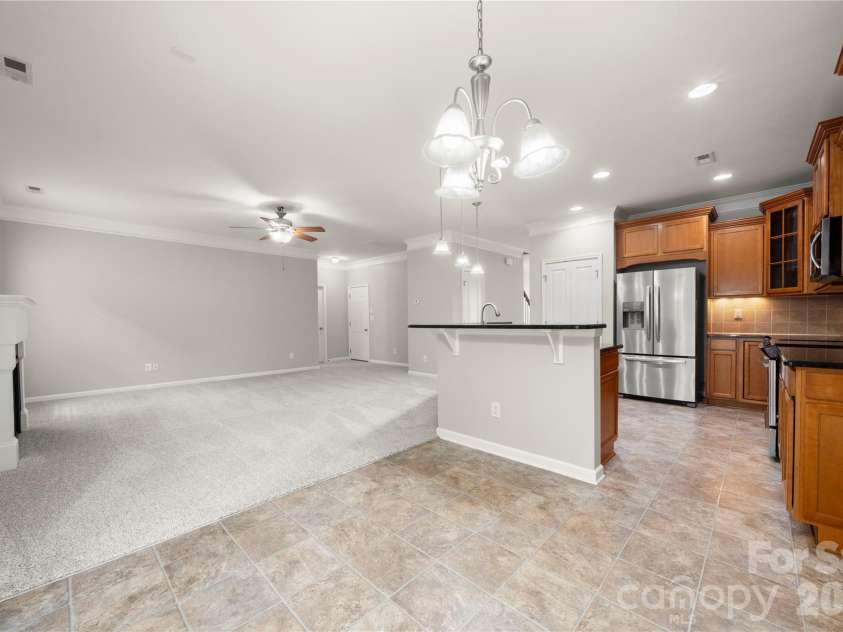 523 Danson Drive, Fort Mill, SC 29715.  MLS# CAR4392036, YatesRealty ID 37595. 