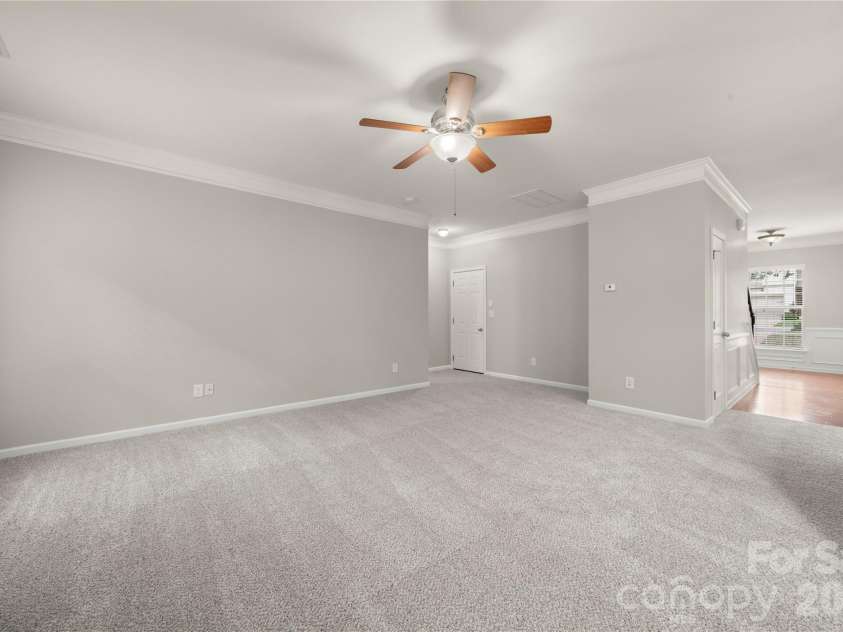 523 Danson Drive, Fort Mill, SC 29715.  MLS# CAR4392036, YatesRealty ID 37595. 