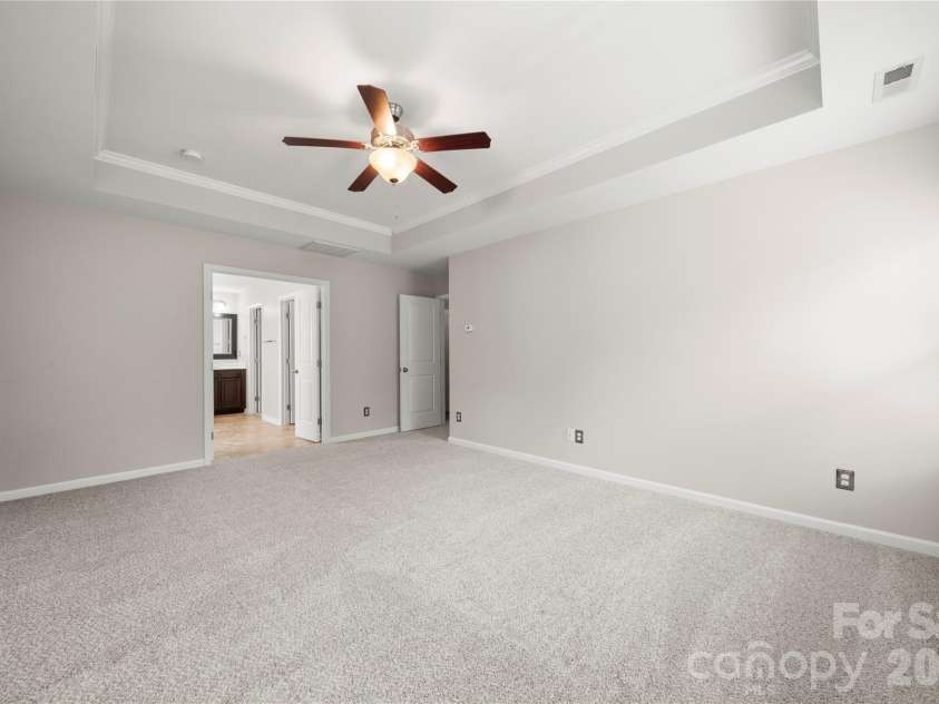 523 Danson Drive, Fort Mill, SC 29715.  MLS# CAR4392036, YatesRealty ID 37595. 
