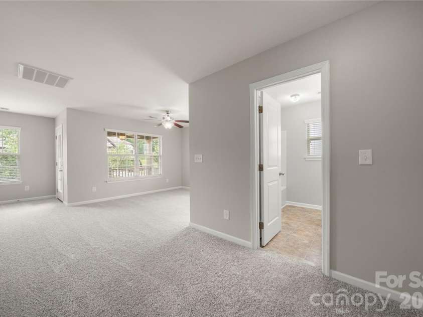 523 Danson Drive, Fort Mill, SC 29715.  MLS# CAR4392036, YatesRealty ID 37595. 