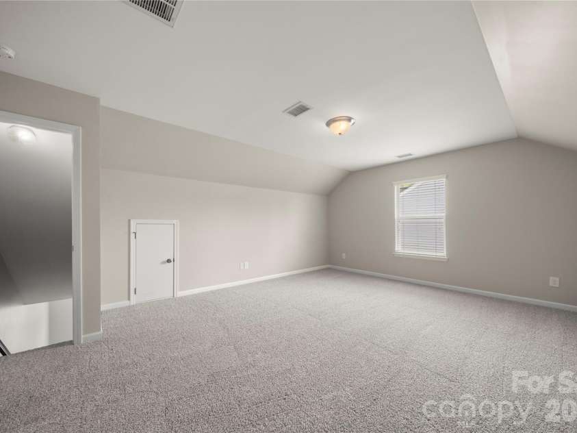 523 Danson Drive, Fort Mill, SC 29715.  MLS# CAR4392036, YatesRealty ID 37595. Bedroom 5