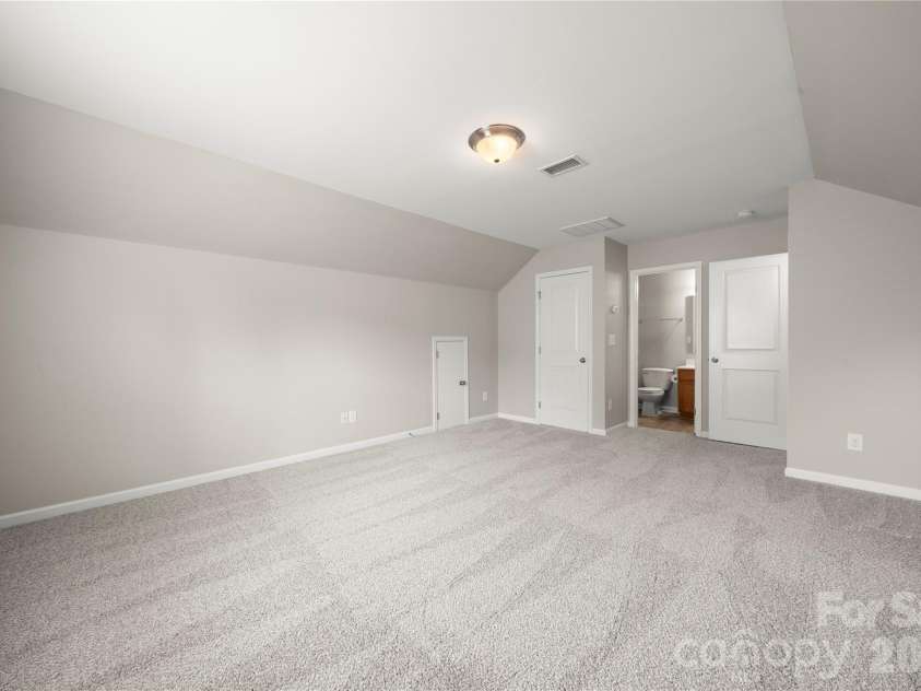 523 Danson Drive, Fort Mill, SC 29715.  MLS# CAR4392036, YatesRealty ID 37595. Bedroom 5