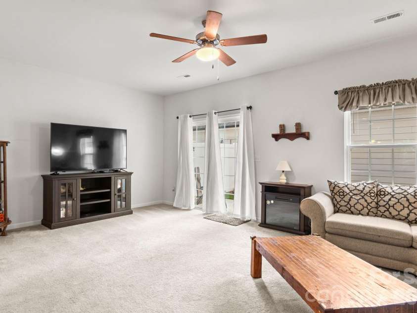 5025 Patton Drive, Gastonia, NC 28056.  MLS# CAR4392818, YatesRealty ID 37596. 
