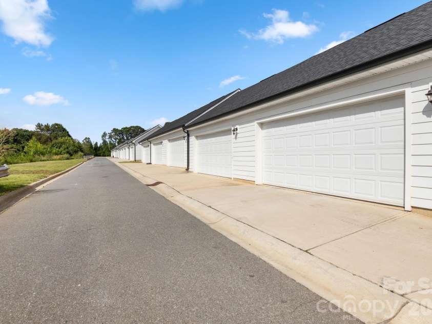 5025 Patton Drive, Gastonia, NC 28056.  MLS# CAR4392818, YatesRealty ID 37596. 