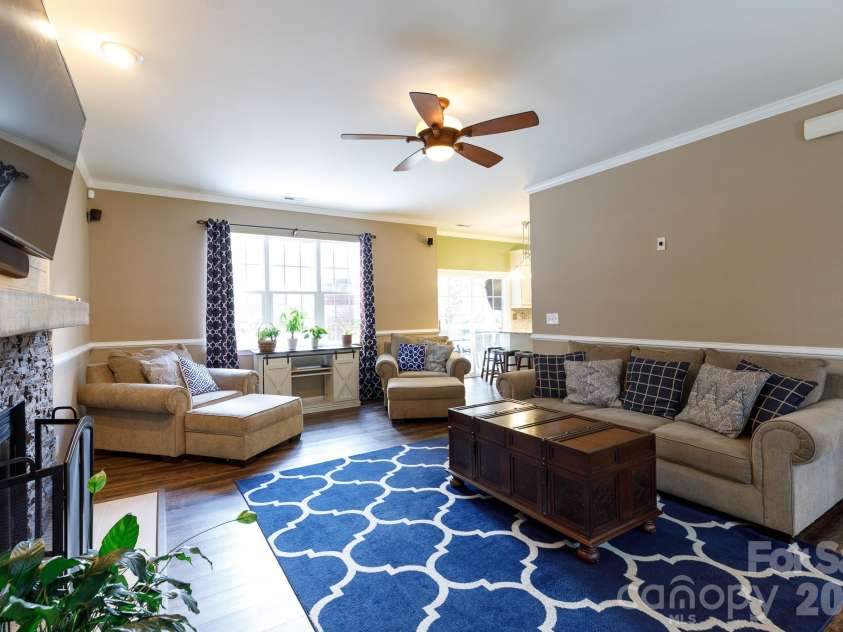3009 Mamoth Oak Drive, Lancaster, SC 29720.  MLS# CAR4393141, YatesRealty ID 37598. 