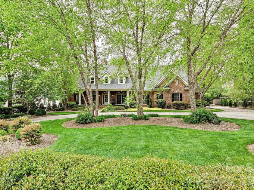 1126 Concord Road, Davidson, NC 28036.  MLS# CAR4395369, YatesRealty ID 37599. 