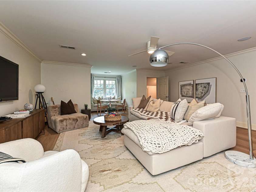 1126 Concord Road, Davidson, NC 28036.  MLS# CAR4395369, YatesRealty ID 37599. 