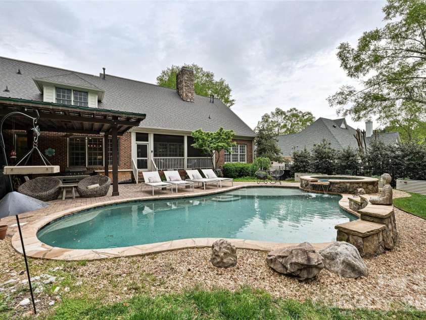 1126 Concord Road, Davidson, NC 28036.  MLS# CAR4395369, YatesRealty ID 37599. 