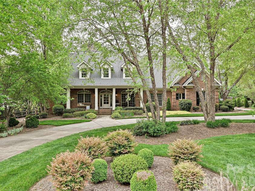 1126 Concord Road, Davidson, NC 28036.  MLS# CAR4395369, YatesRealty ID 37599. 