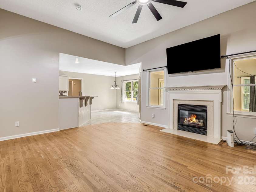 110 Ritchie Drive, Shelby, NC 28152.  MLS# CAR4304548, YatesRealty ID 3760. 